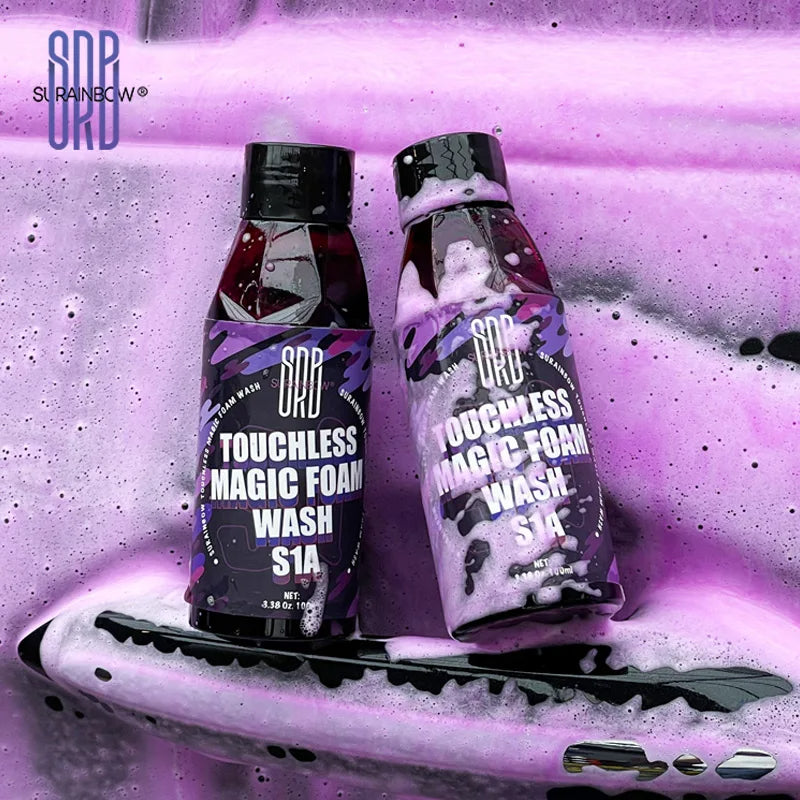 Foaming pink soap for all types of vehicles